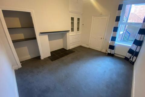 2 bedroom ground floor flat to rent, Croydon Road, Newcastle upon Tyne