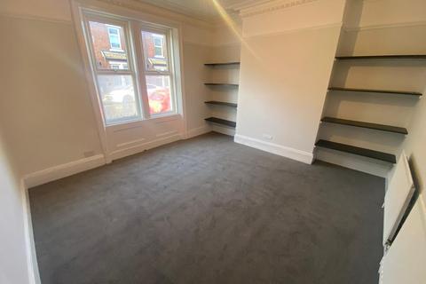 2 bedroom ground floor flat to rent, Croydon Road, Newcastle upon Tyne