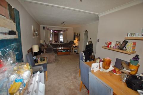30 Colman Close, Stanford-le-hope, SS17 8RT