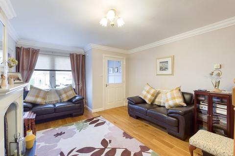 11 Paddock Court, Carluke, ML8 4AX
