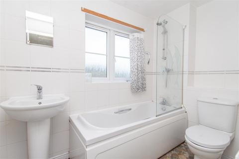 44 Shambles Drive, Copplestone, Crediton, EX17 5HP
