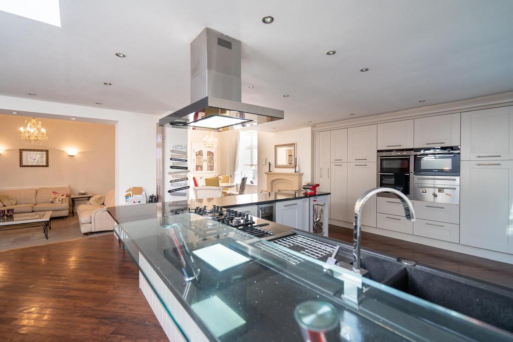 7 Belle Vue-37.jpg
