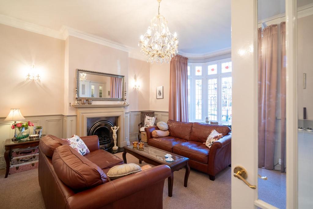 7 Belle Vue-28.jpg