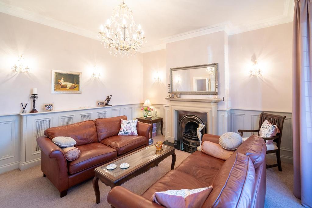 7 Belle Vue-31.jpg
