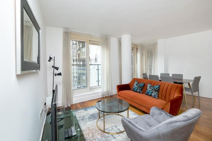 516-Balmoral-Apartaments (10)-700.jpg