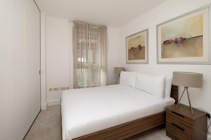 516-Balmoral-Apartaments (5)-700.jpg
