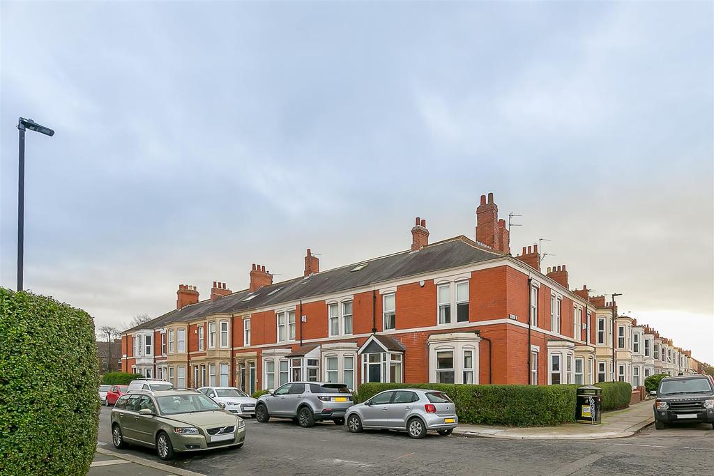 Lodore Road, High West Jesmond, Newcastle upon Tyne 3 bed end of