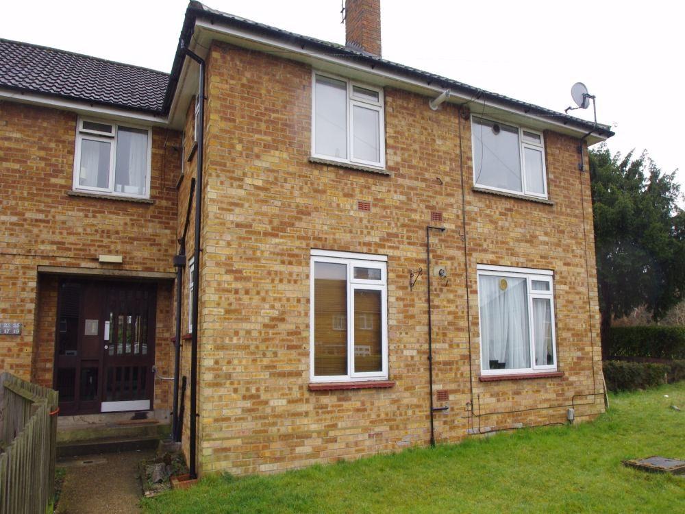 Cotswold Avenue