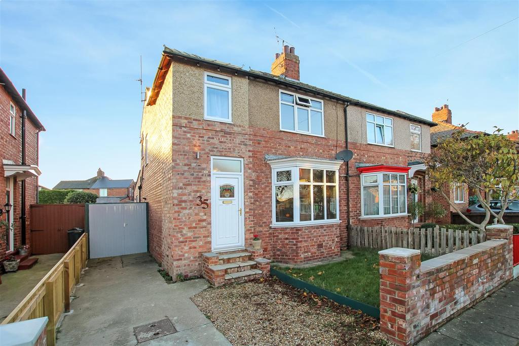 Brinkburn Avenue, Darlington 3 bed semidetached house £165,000