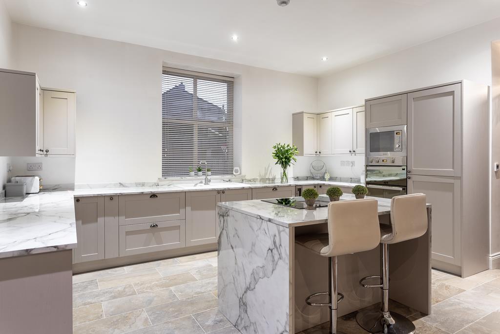 Living/dining kitchen