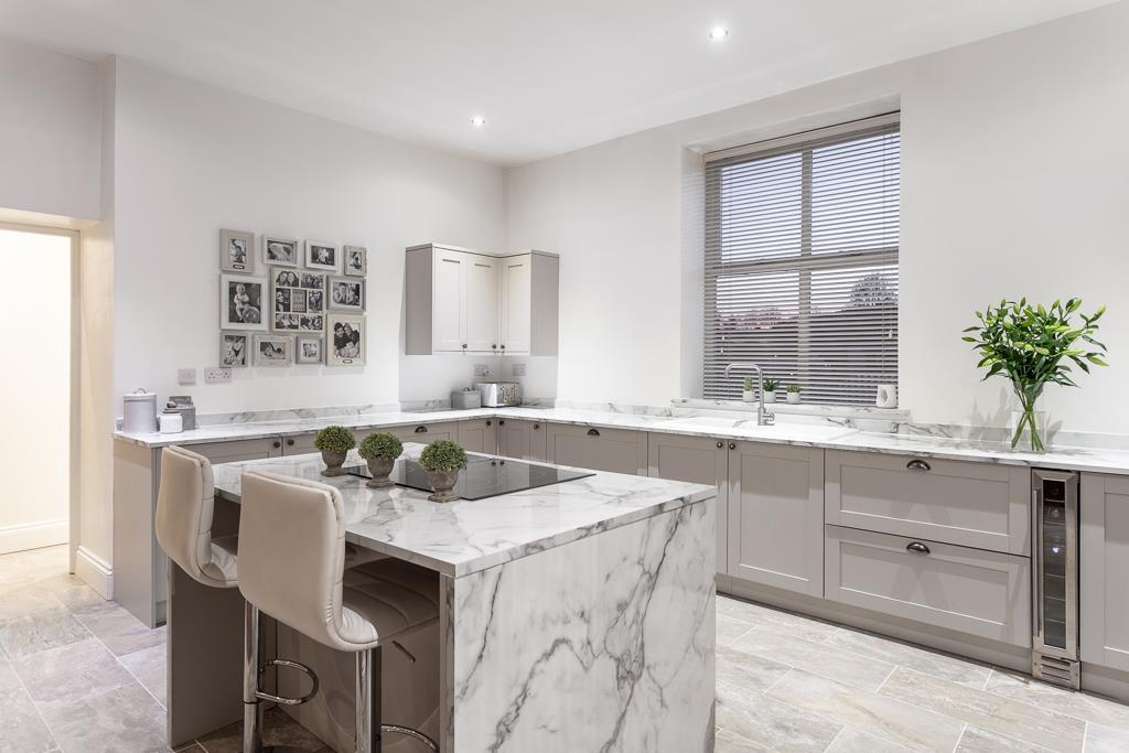 Living/dining kitchen