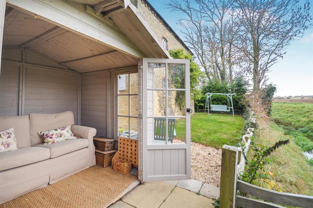 Guest House Summerhouse