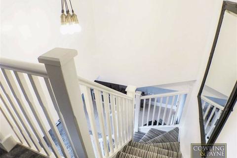 34a Kensington Way, Brentwood, CM14 4RL