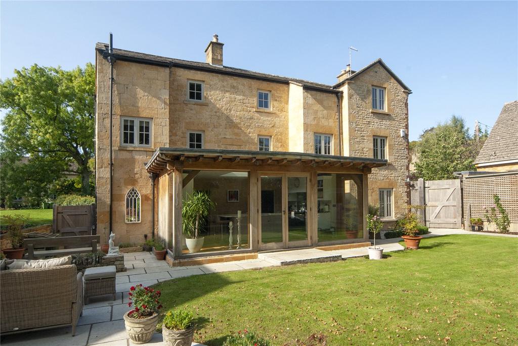Hulls House Rear