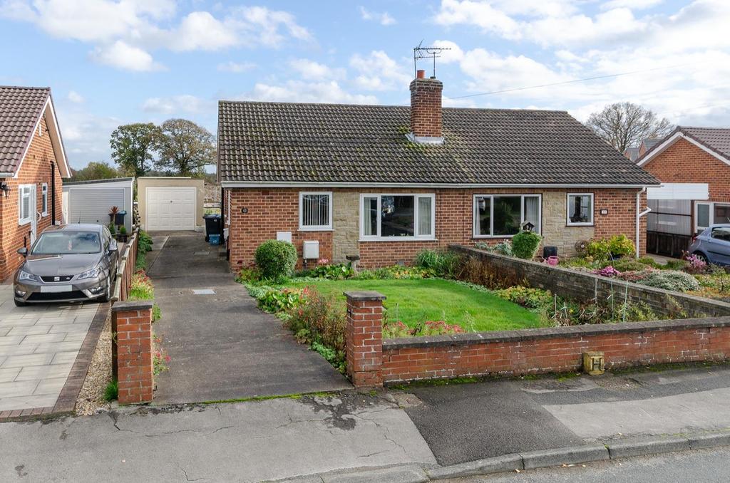 Meadowfields Close, Easingwold, York 2 bed bungalow £210,000