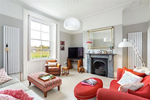 25 Southleigh Road, Bristol, BS8 2BQ