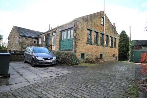 2 Ivy Place, Bradford, BD2 2BA