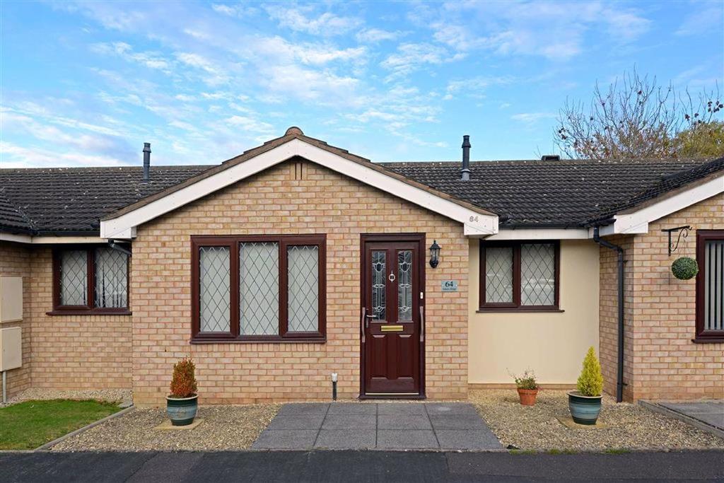 Adams Ridge, Sutton Park, Shrewsbury, Shropshire 2 bed terraced