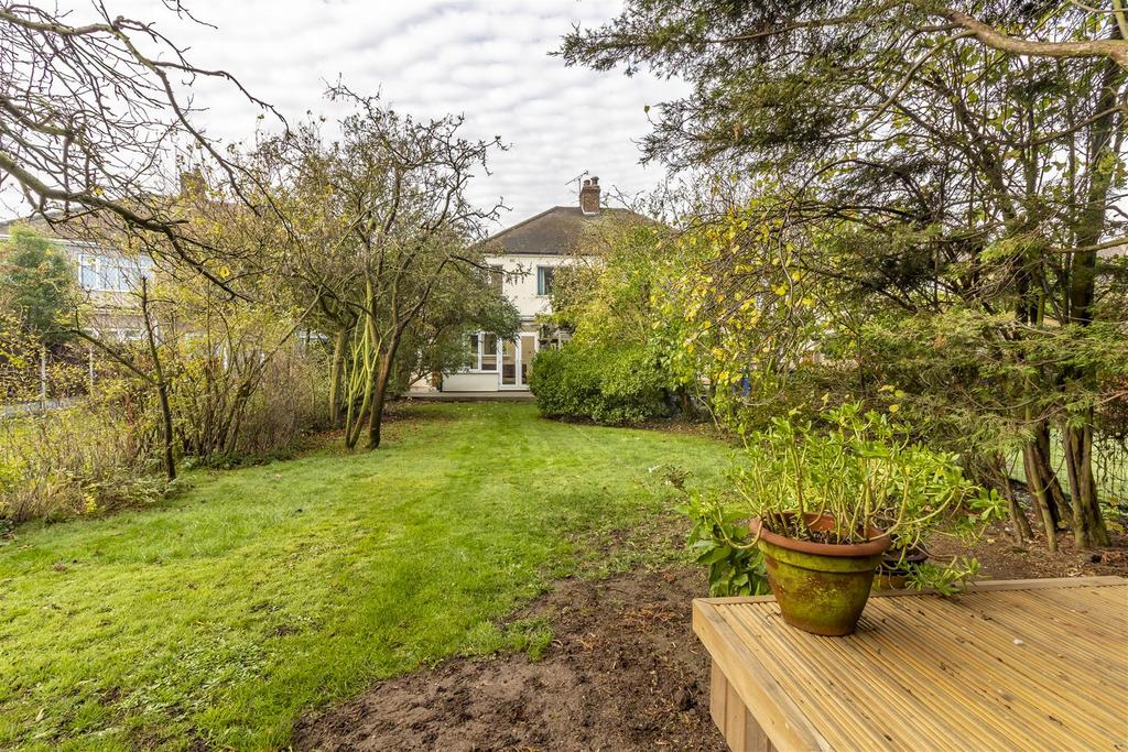 Rear Garden 6.jpg