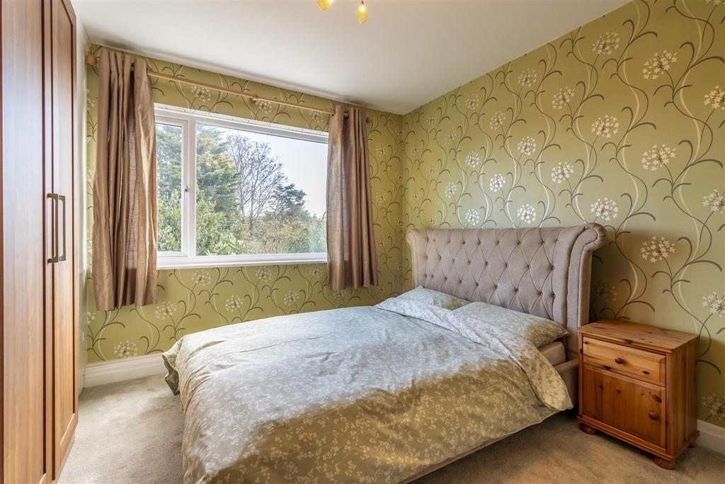 Bedroom 2 2nd.jpg
