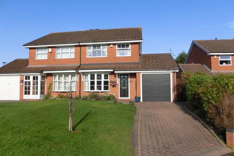 5 Marsh End, Birmingham, B38 9BB