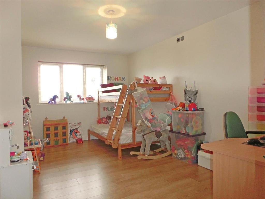 Ground floor bedroom 2