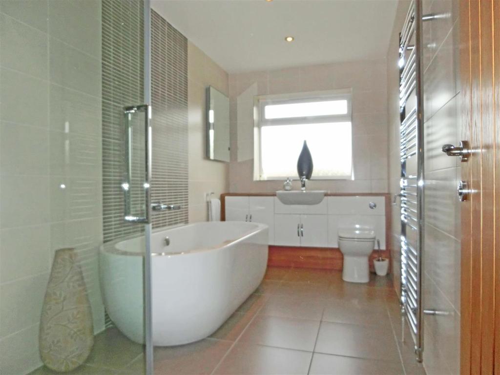 Refitted ground floor bathroom