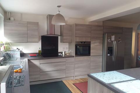 25 Ashley Way, Northampton, NN3 3DZ