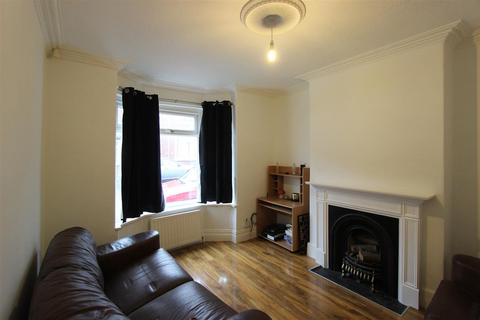 73 Bartlett Street, Darlington, DL3 6NQ