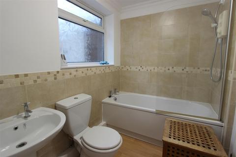 73 Bartlett Street, Darlington, DL3 6NQ