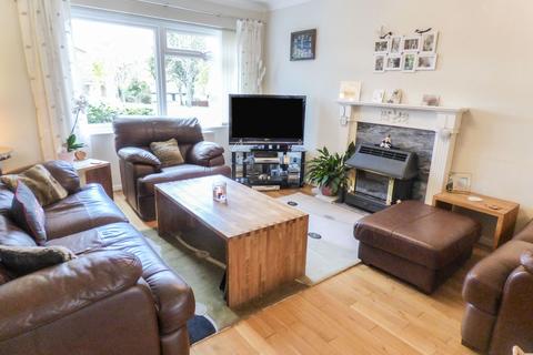 41 Broadway, Whickham, Newcastle Upon Tyne, NE16 5RD