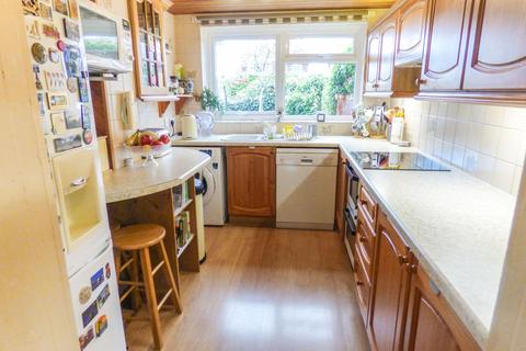 41 Broadway, Whickham, Newcastle Upon Tyne, NE16 5RD