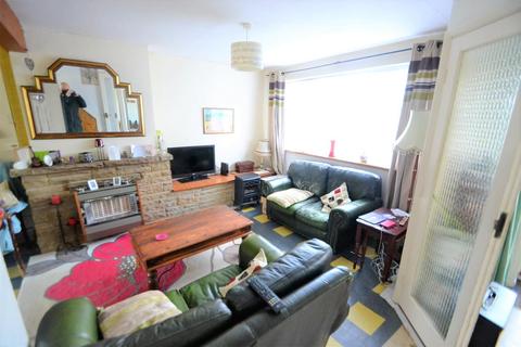 16 Armstrong Road, Feltham, TW13 6UP