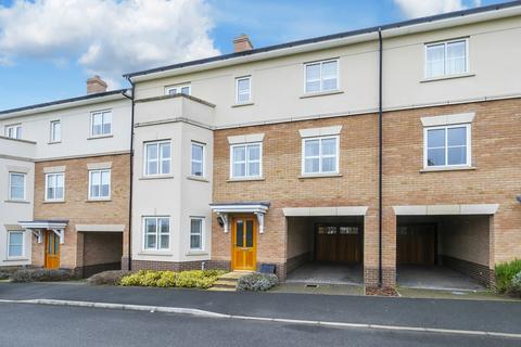58 Buckingham Road, Epping, CM16 5AG