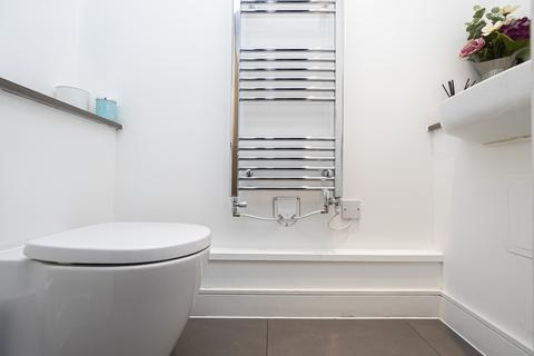 58 Buckingham Road, Epping, CM16 5AG
