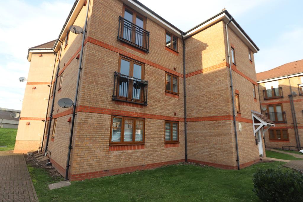 Elmhurst Court, Oberon Grove, Wednesbury 1 bed ground floor flat £525