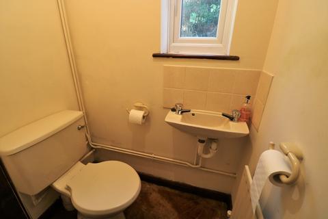 14 Selsdon Crescent, South Croydon, CR2 8NA