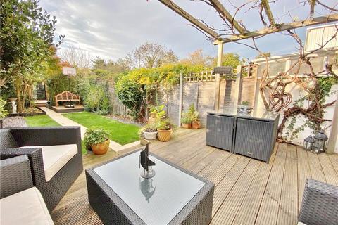 5 Colonial Avenue, Twickenham, TW2 7EE