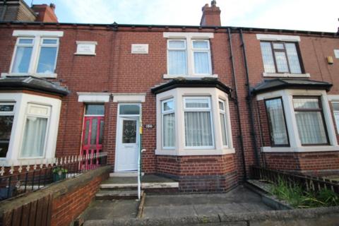 3 bedroom terraced house to rent, Castleford Road, Normanton