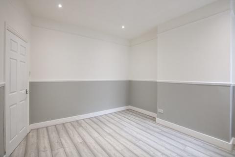 undefined, Temple Road, Cricklewood, NW2