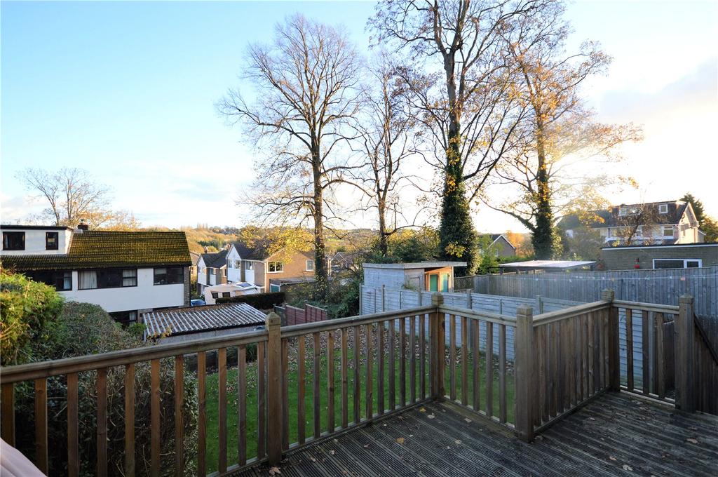 Newlaithes Road, Horsforth, Leeds 3 bed semidetached house £315,000