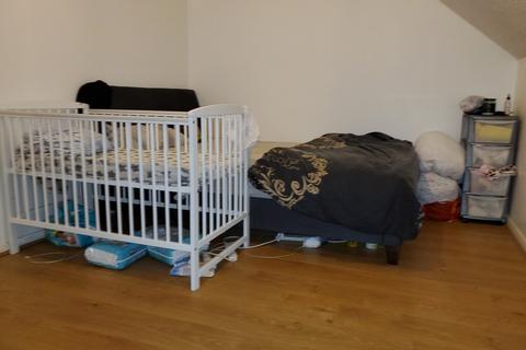 9 Cornwallis Close, Erith, DA8 2PF