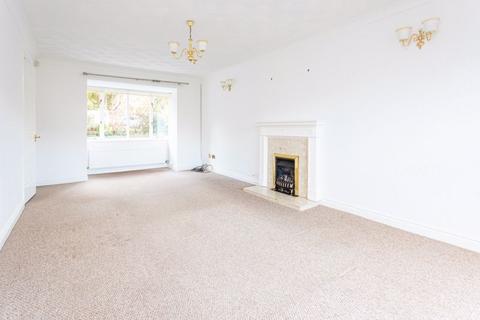 9 Abbotsbury Close, Wistaston, Crewe, CW2 6XD