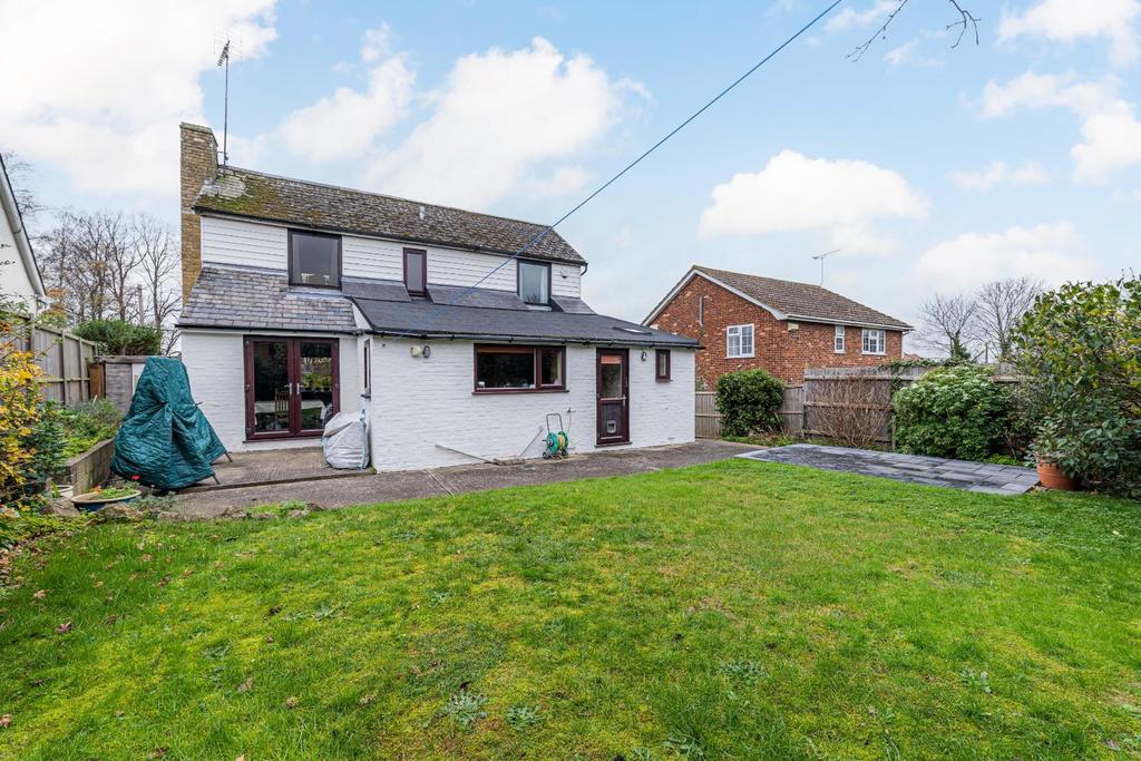 Ham Road, Faversham 3 bed detached house £425,000