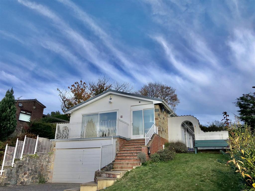 Ferns Close, Heswall, Wirral 3 bed detached bungalow £475,000