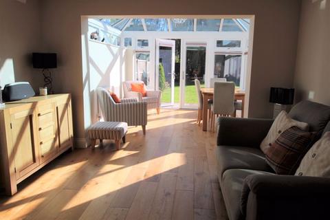 170 Chadacre Road, Epsom, KT17 2HG