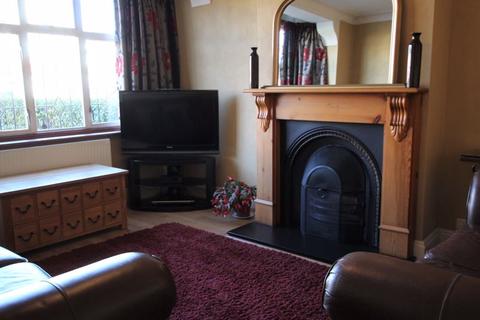 170 Chadacre Road, Epsom, KT17 2HG