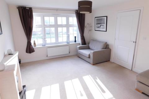 10 Braeburn Close, Stourport-on-severn, DY13 8DQ