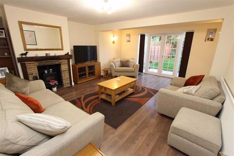 2 Winston Close, Leighton Buzzard, LU7 3DL