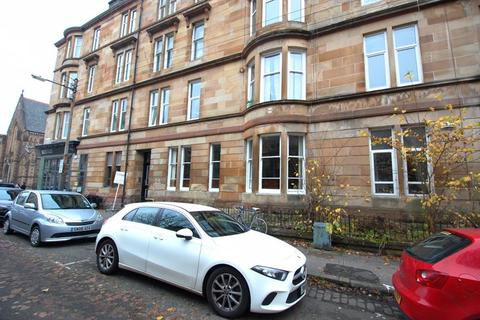 5 Barrington Drive, Glasgow, G4 9DS